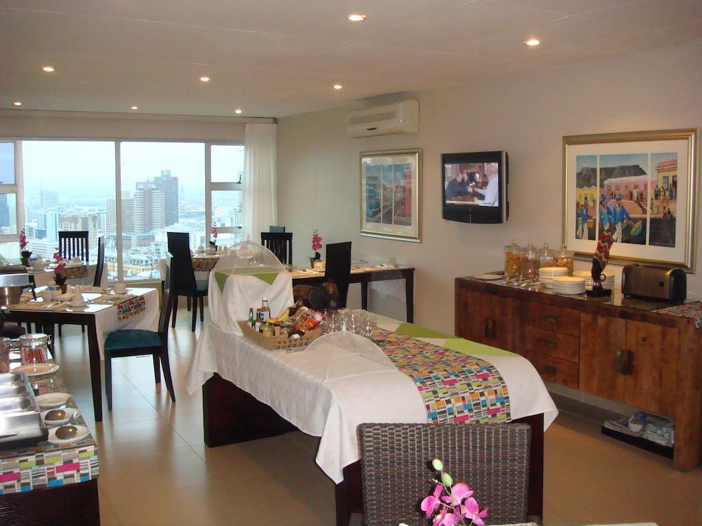 Signal Hill Hotel